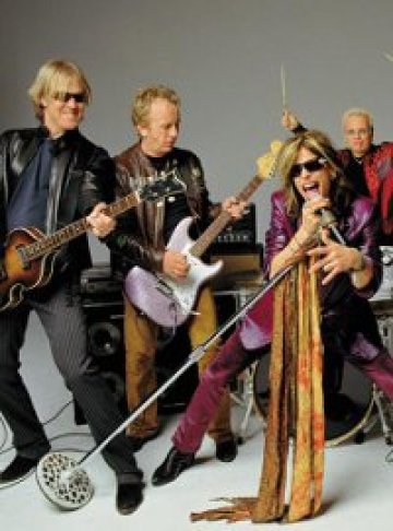 Стивън Тайлър все още с Aerosmith на Download тази година