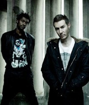 Massive Attack обещават зашеметяващо светлинно шоу