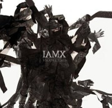 Гледай новото видео на IAMX