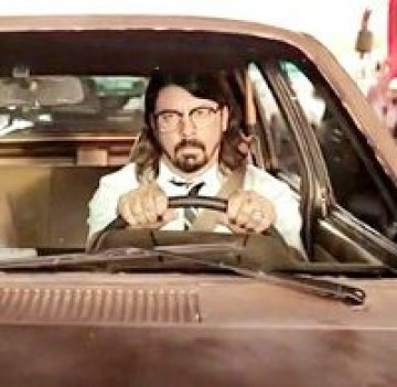 Гледай новото видео на Foo Fighters