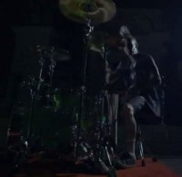 Lil Jon и Busta Rhymes в новото видео на Travis Barker