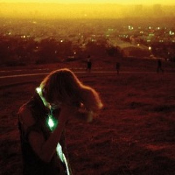 Слушай Polish Girl на Neon Indian