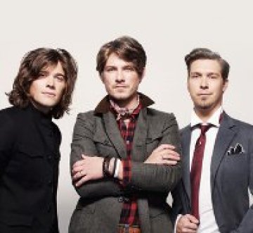 Hanson с кавър нa Weezer (видео)