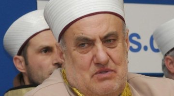 Осъдиха Недим Генджев за клевета  