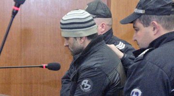 Вальо Бореца остава в ареста