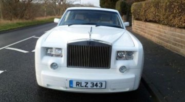 Bentley се преструва на Rolls-Royce 
