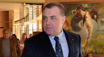 Летят ли калинки в “Напоителни системи“, пита БСП