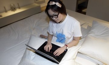 Facebook депресия – има ли такъв риск?