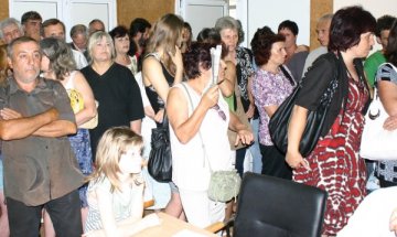 Социалното министерство  започва нови схеми  в помощ на работодателите