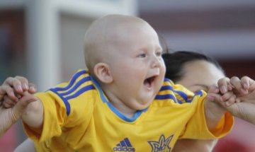 8 седмица на бебето