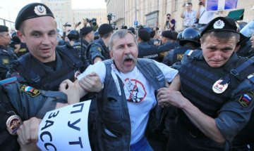 Желанието за протест в Русия се увеличава, смятат социолози