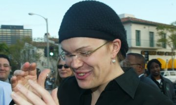  Лари Уашовски стана Лана