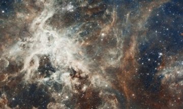 Астрономи откриха галактика на повече от 13 милиарда години 