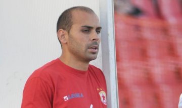 Коце Стоянов пропуска Вечното дерби