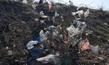 Увеличават продуктувата такса за малките найлонови торбички