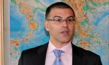 Дянков отпуска 3 пъти повече пари за археология догодина
