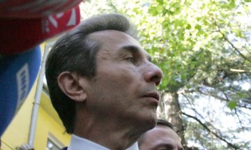 Опозицията в Грузия печели изборите за парламент, сочи екзитполът