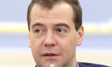 Медведев не би вкарал „Pussy Riot” в затвора