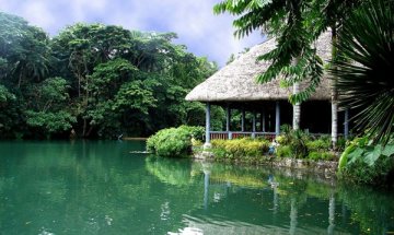 Вечеря сред филипински води