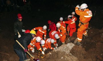 46 загинаха при свлачище в Китай, 19 от тях са деца