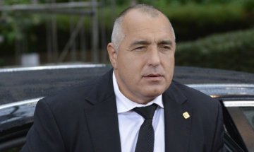 Борисов: Повече пари за майките, но само при по-кратко майчинство