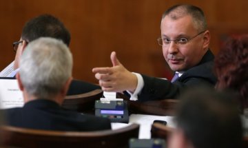 Болничното легло се е отразило на езика на Борисов 