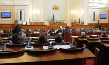 Депутати искат по-ниски цени на електроенергията