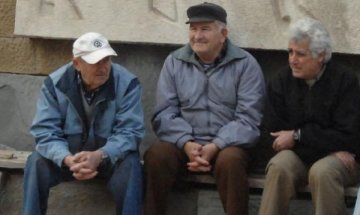 От днес се увеличава размерът на пенсиите