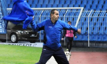 Херо взима в Черноморец национал на Нигерия