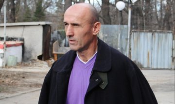 Още двама треньори си търсят парите от ЦСКА