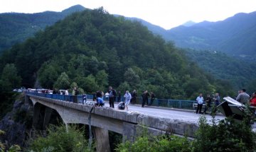Румънски туристи загинаха при катастрофа в Черна гора