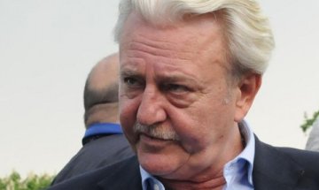 Асен Агов: Изход има!