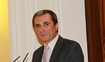 Точно 165 мерки в плана "Орешарски" 