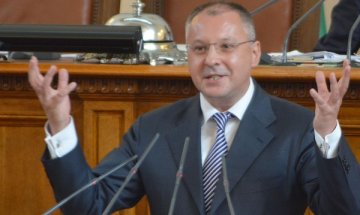 Станишев: Спонтанността в протестите е отшумяла