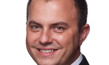 Стефан Кенов е първият официален кандидат за председател на НДСВ