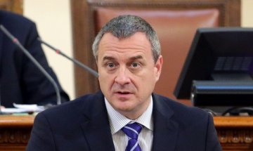 Бежанците заплаха за националната сигурност - под 10