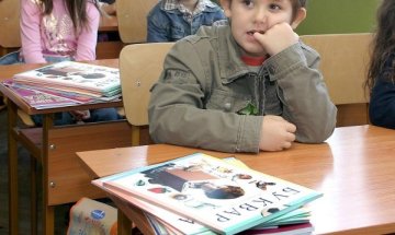9 млн. лв. за скок на учителски заплати със задна дата