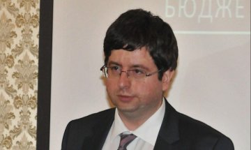 "Бюджет 2014: Предпазлив и без реформи"