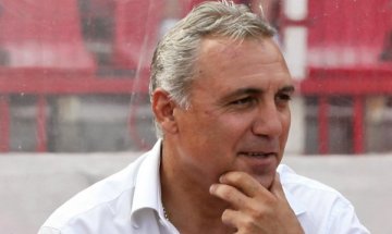 Стоичков прогнозира: ГЕРБ ще завърши като НДСВ