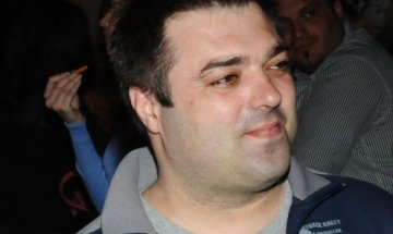 Трябва да си хахо, да направиш филм с лични пари!