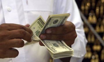 Половината световно богатство – в ръцете на 1% милиардери