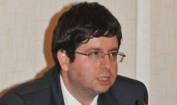 Няма да се наложи актуализация на бюджета, сигурен е Чобанов