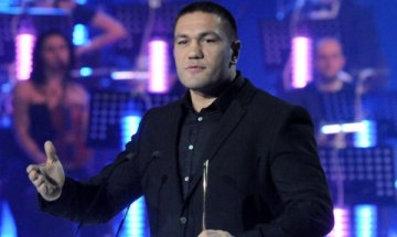 Кобрата: Вече взе да ми писва, изнервям се