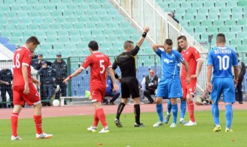 Сватбата ще свири Лудогорец - ЦСКА