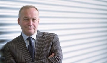 Авторът на "кинетичния" дизайн подаде оставка