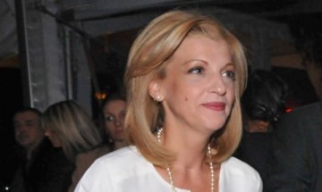 Миа Сантова не страда от липсата на ефир 