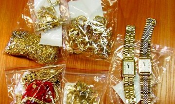 Контрабандни бижута спипани на "Капитан Андреево"