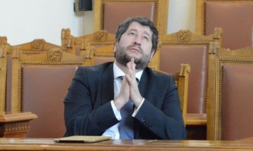 Случи ли се най-лошият сценарий за съдебната реформа?