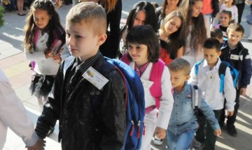 Всеки пети петокласник не разбира какво чете