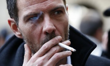 Защо е още по-вредно да пушим през зимата?